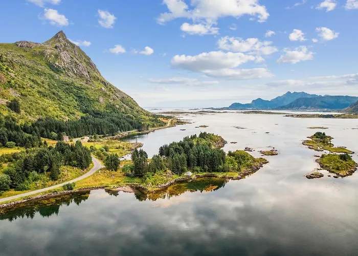 Flo Lofoten Nature Escape