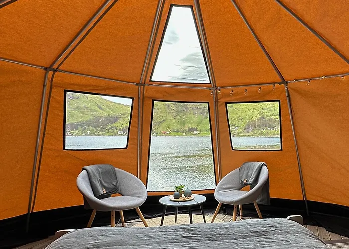 Flo Lofoten Nature Escape